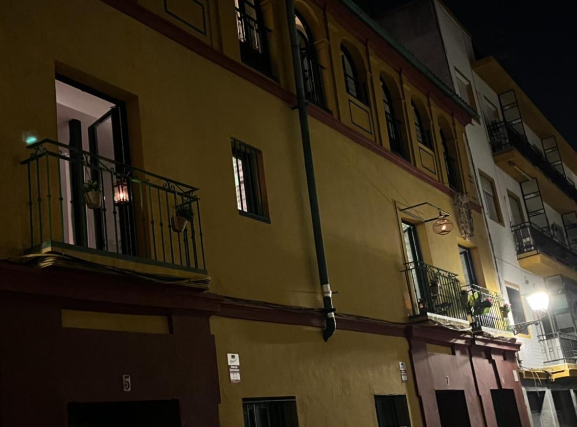 Casa Duque Compartida Familiar 2- Habitacion Bano Propio إشبيلية المظهر الخارجي الصورة