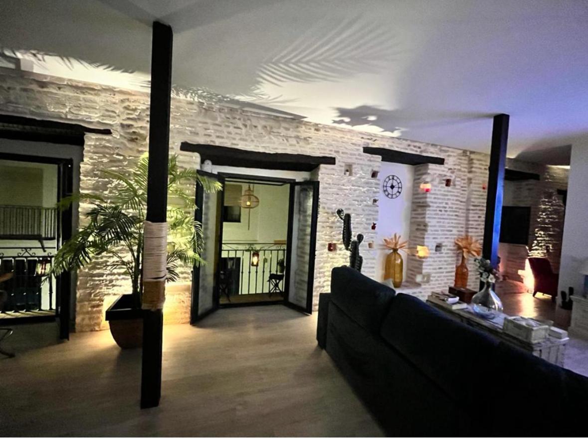 Casa Duque Compartida Familiar 2- Habitacion Bano Propio إشبيلية المظهر الخارجي الصورة