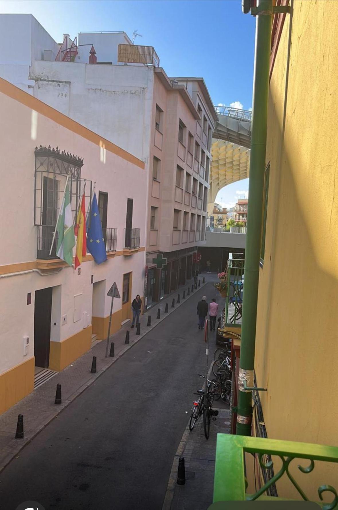 Casa Duque Compartida Familiar 2- Habitacion Bano Propio إشبيلية المظهر الخارجي الصورة