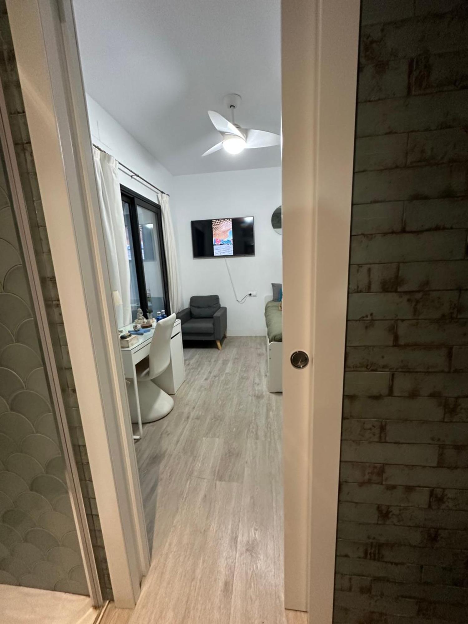 Casa Duque Compartida Familiar 2- Habitacion Bano Propio إشبيلية المظهر الخارجي الصورة
