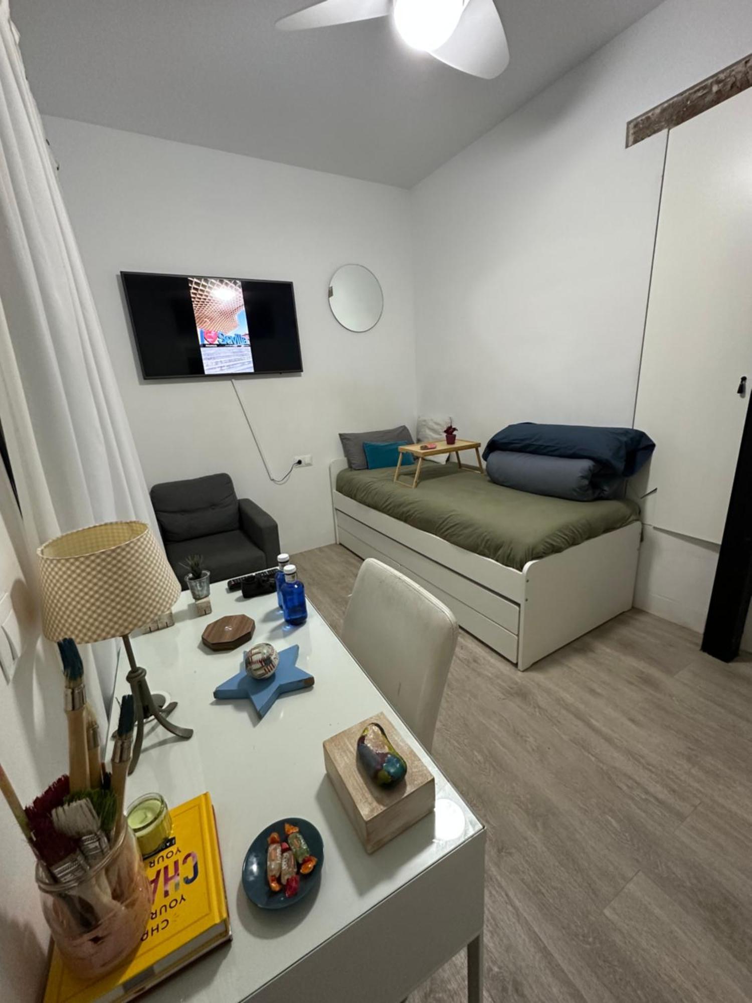 Casa Duque Compartida Familiar 2- Habitacion Bano Propio إشبيلية المظهر الخارجي الصورة